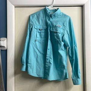 Women’s Columbia fishing shirt